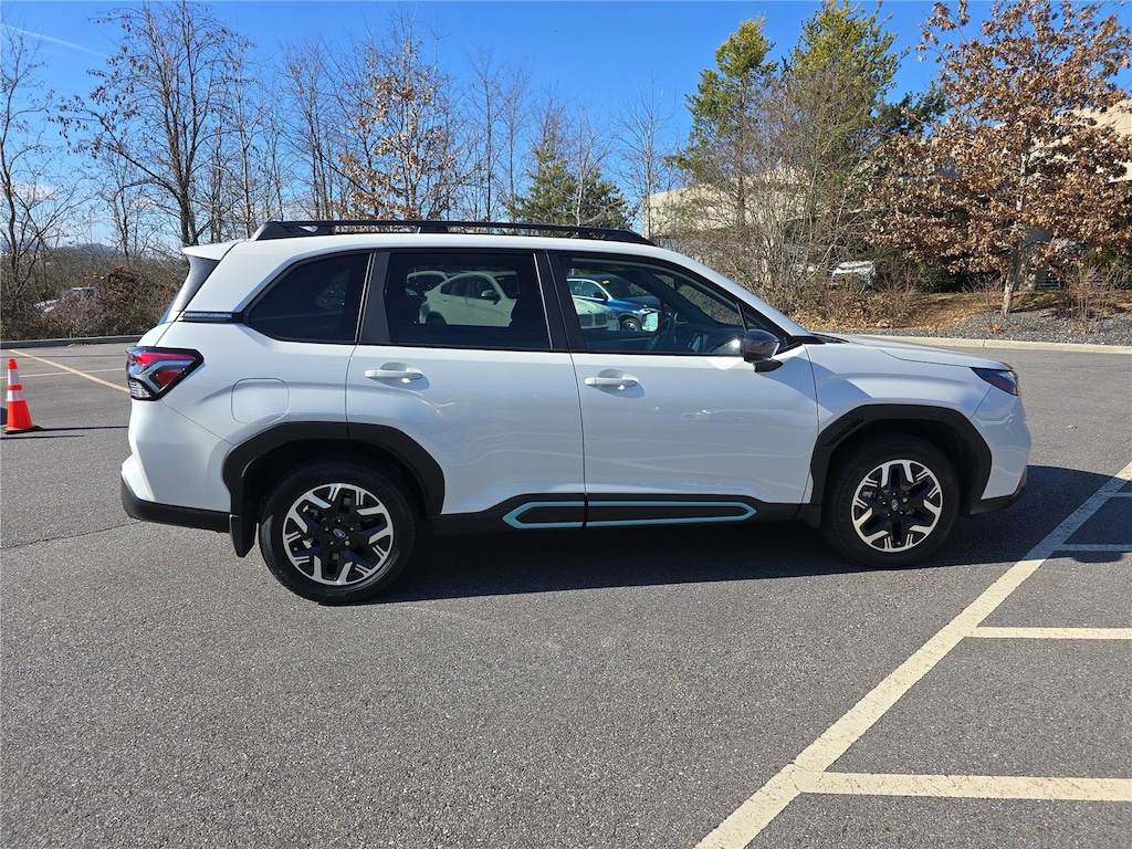 Used 2025 Subaru Forester Premium SUV