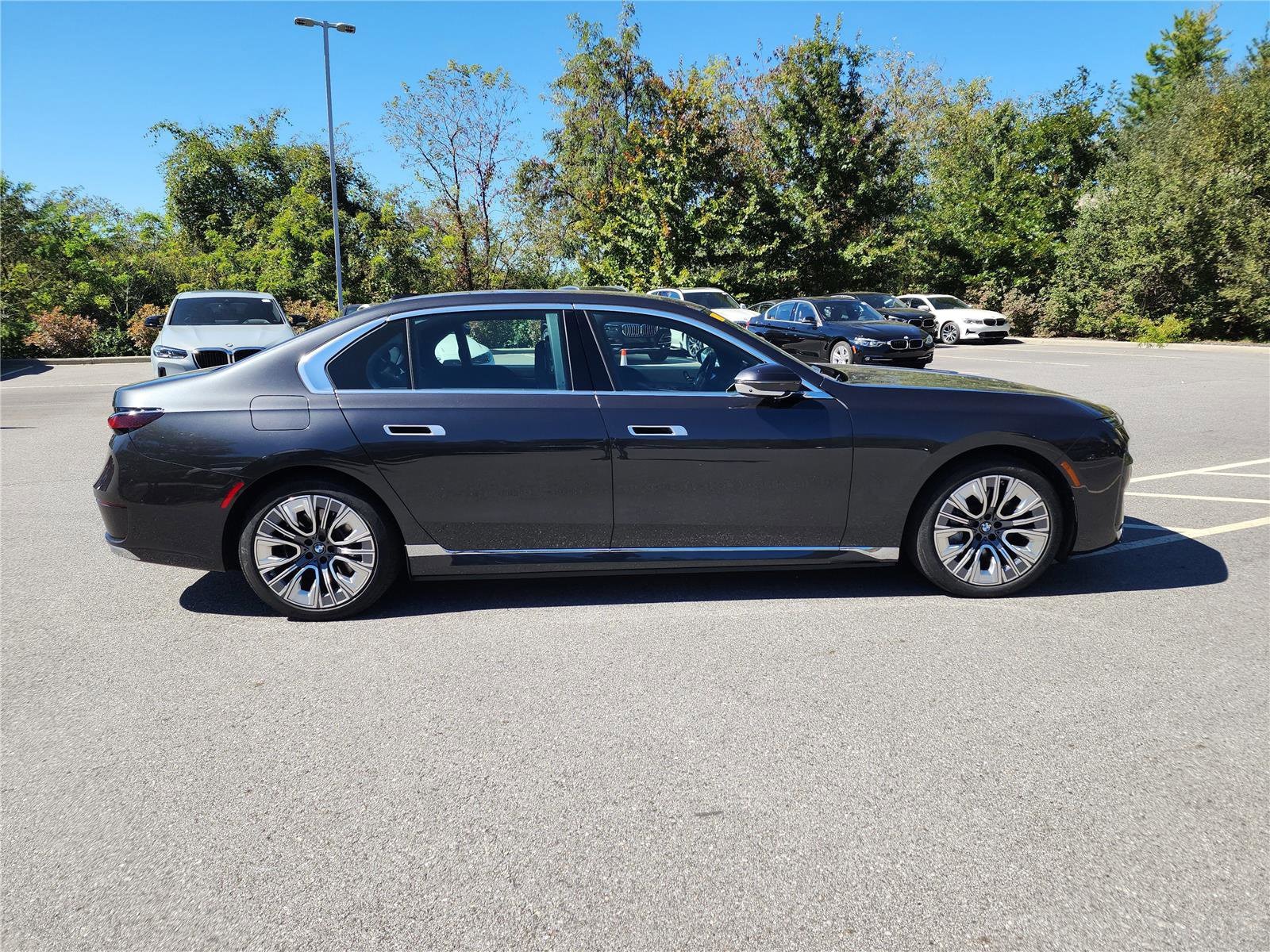 Used 2025 BMW i7 60 with VIN WBY53EJ05SCV00289 for sale in Arden, NC