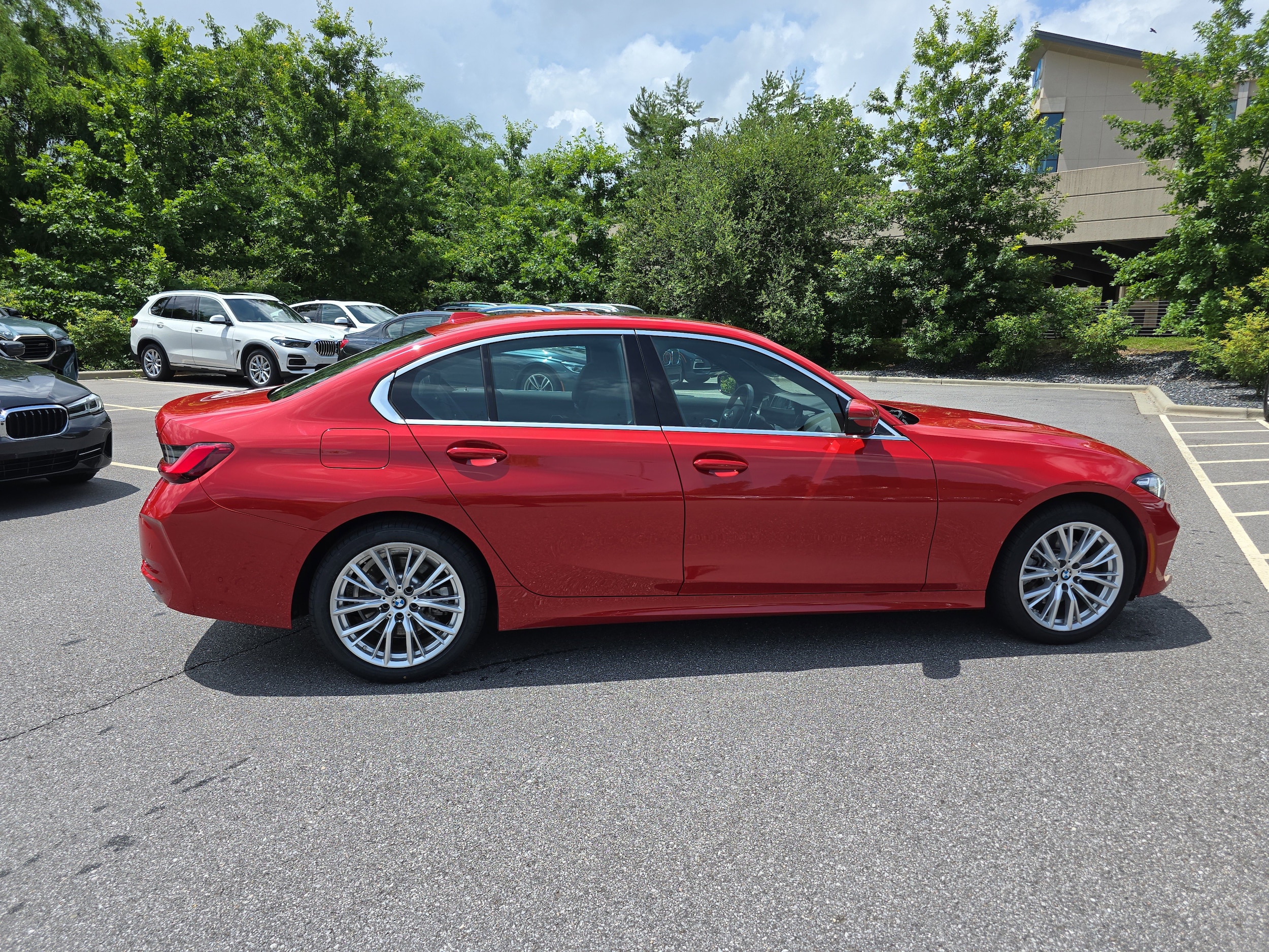 Used 2024 BMW 3 Series 330i with VIN 3MW89FF06R8E26584 for sale in Arden, NC