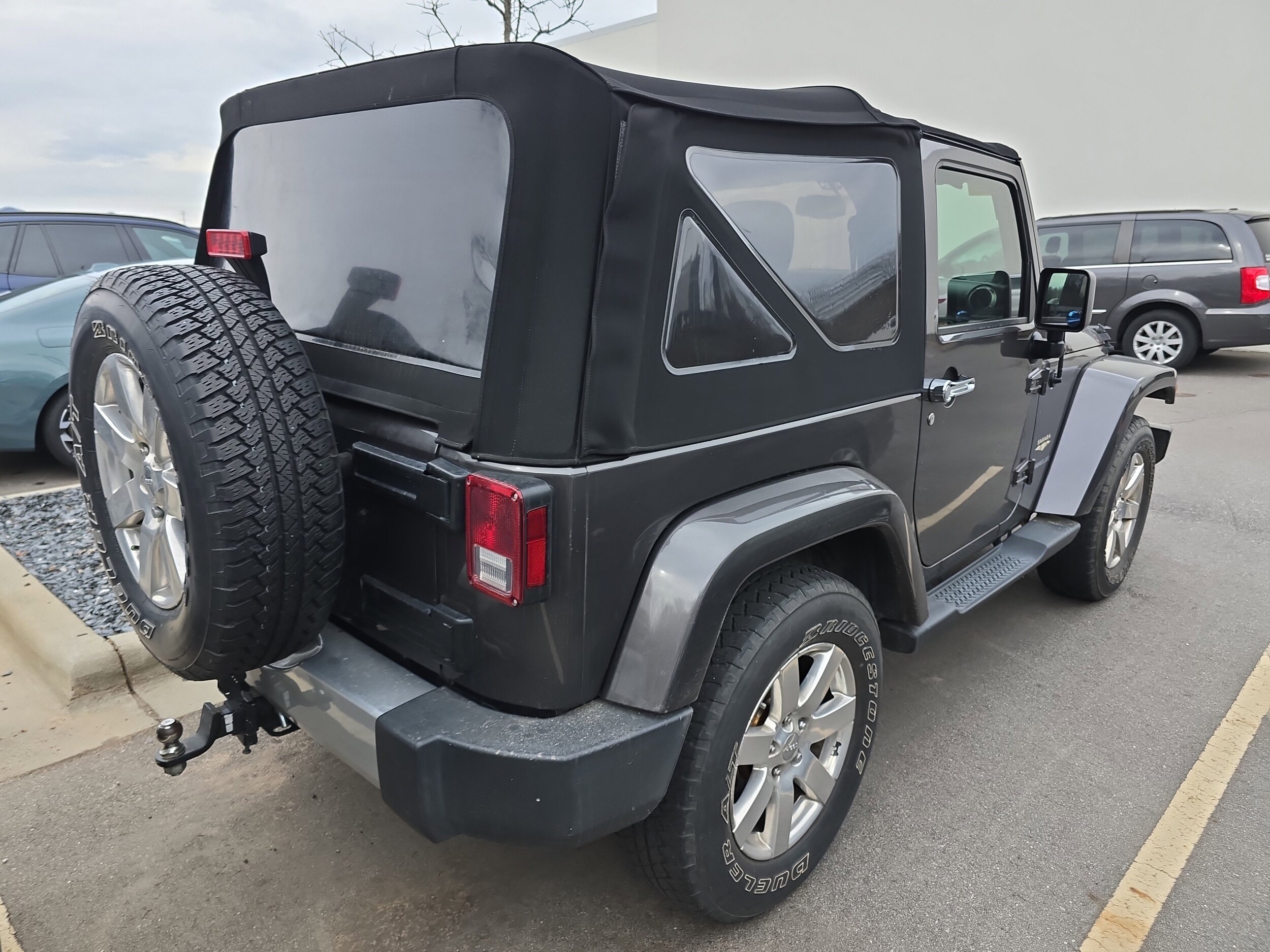 2014 Jeep Wrangler Sahara photo 2