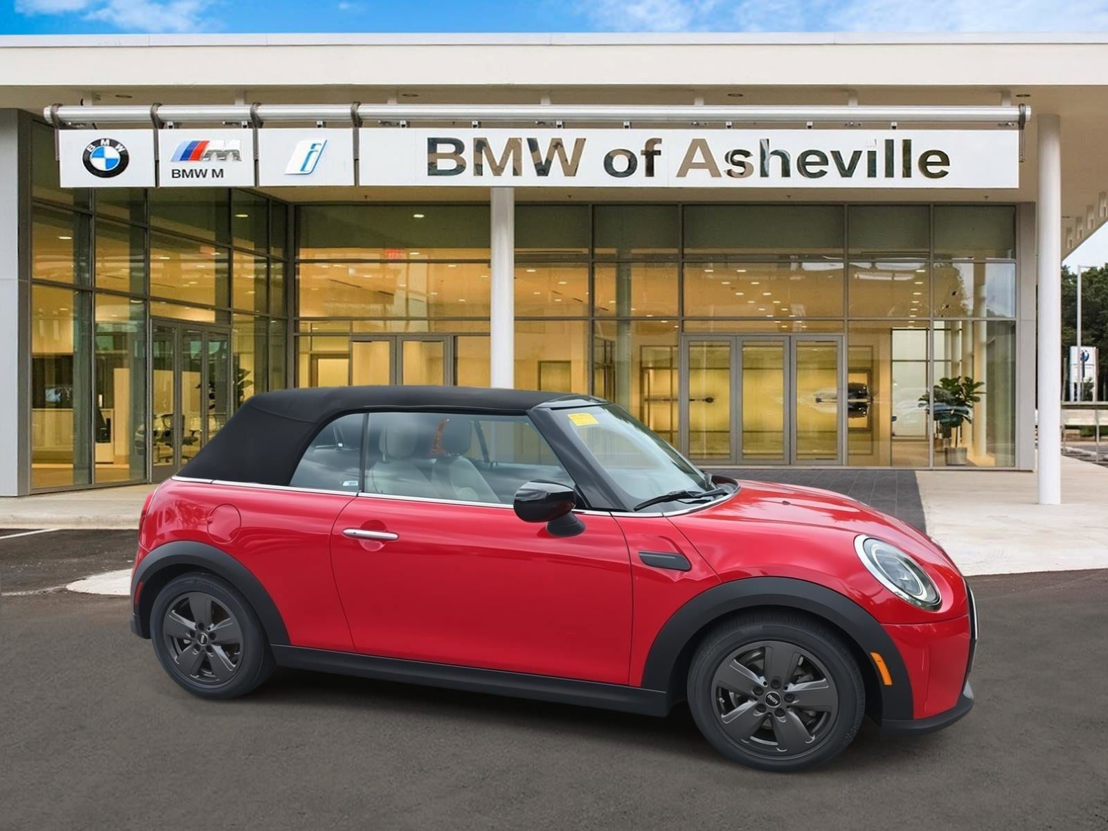 2022 MINI Convertible Base's photo