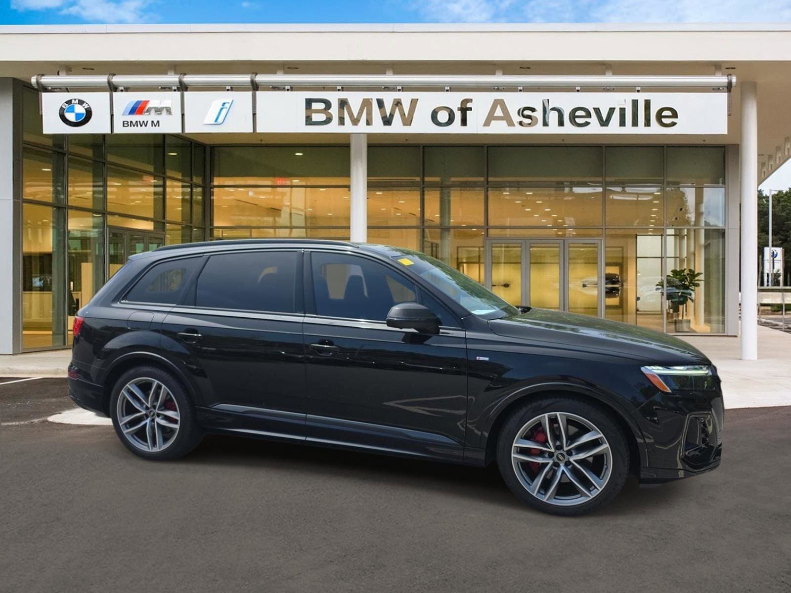 2026 Audi Q7 55 Prestige quattro Tiptronic's photo