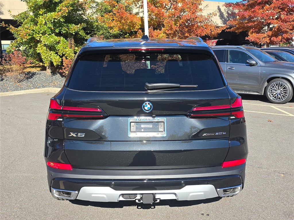 New 2026 BMW X5 PHEV SUV