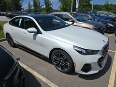 2027 BMW 550e Sedan