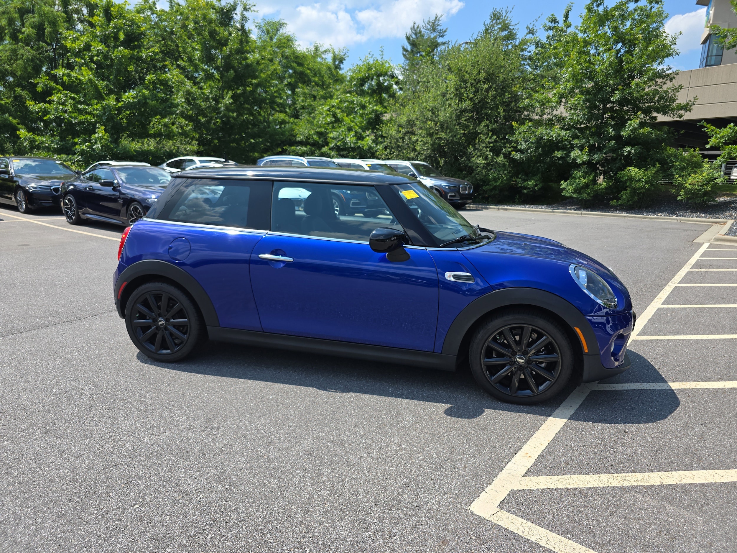 2021 MINI Hardtop 2 Door Oxford Edition's photo