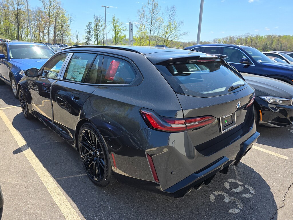 New 2026 BMW M5 Wagon