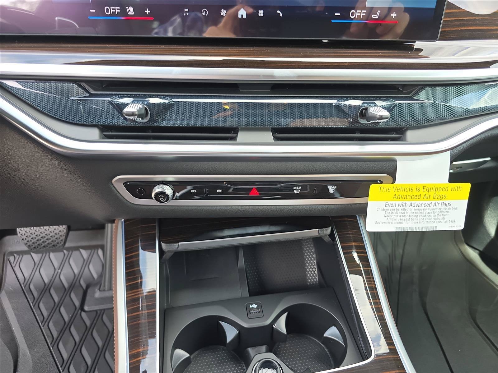 2026 BMW X5 50e - Photo 31