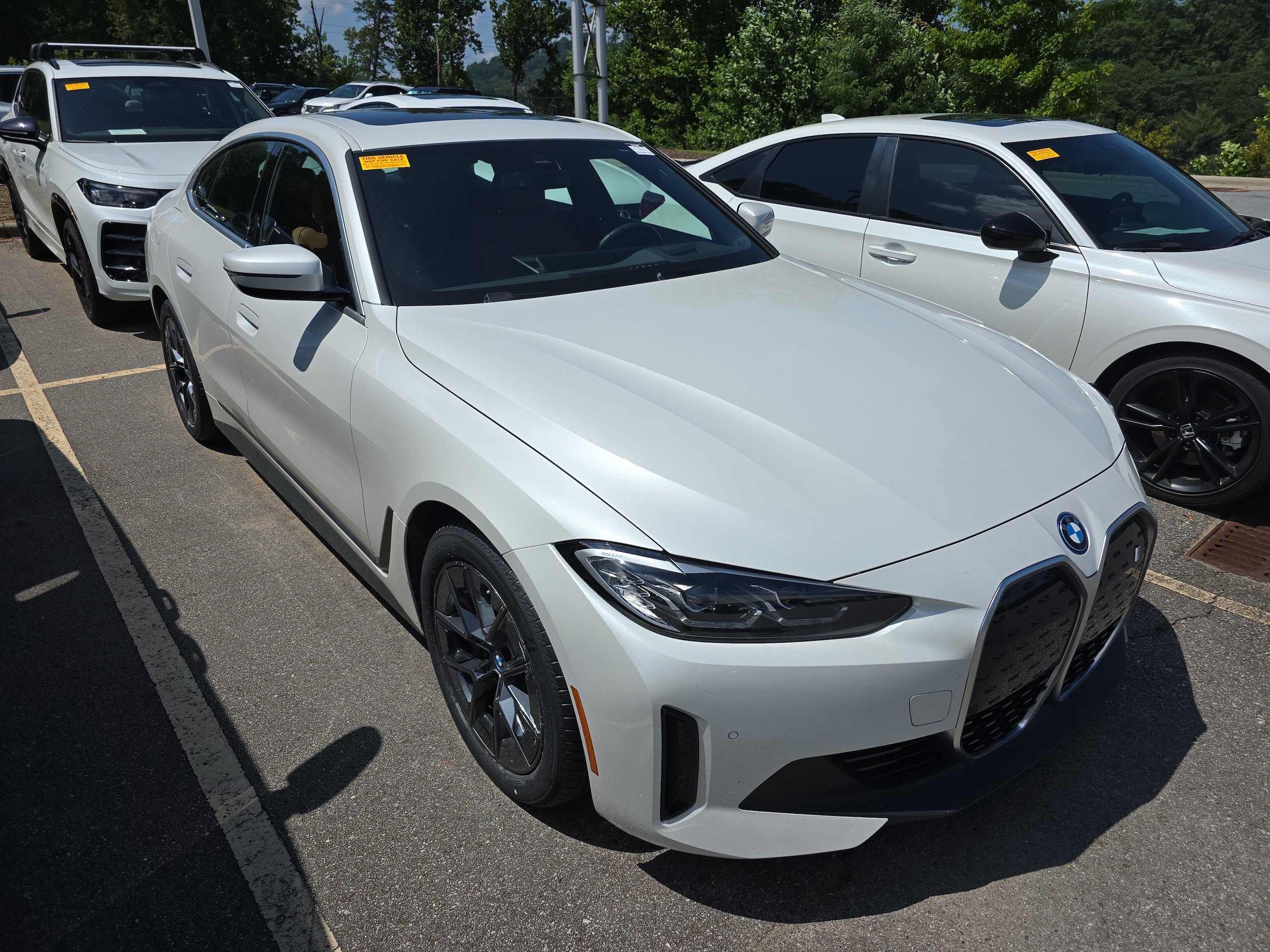 2024 BMW i4 eDrive35's photo