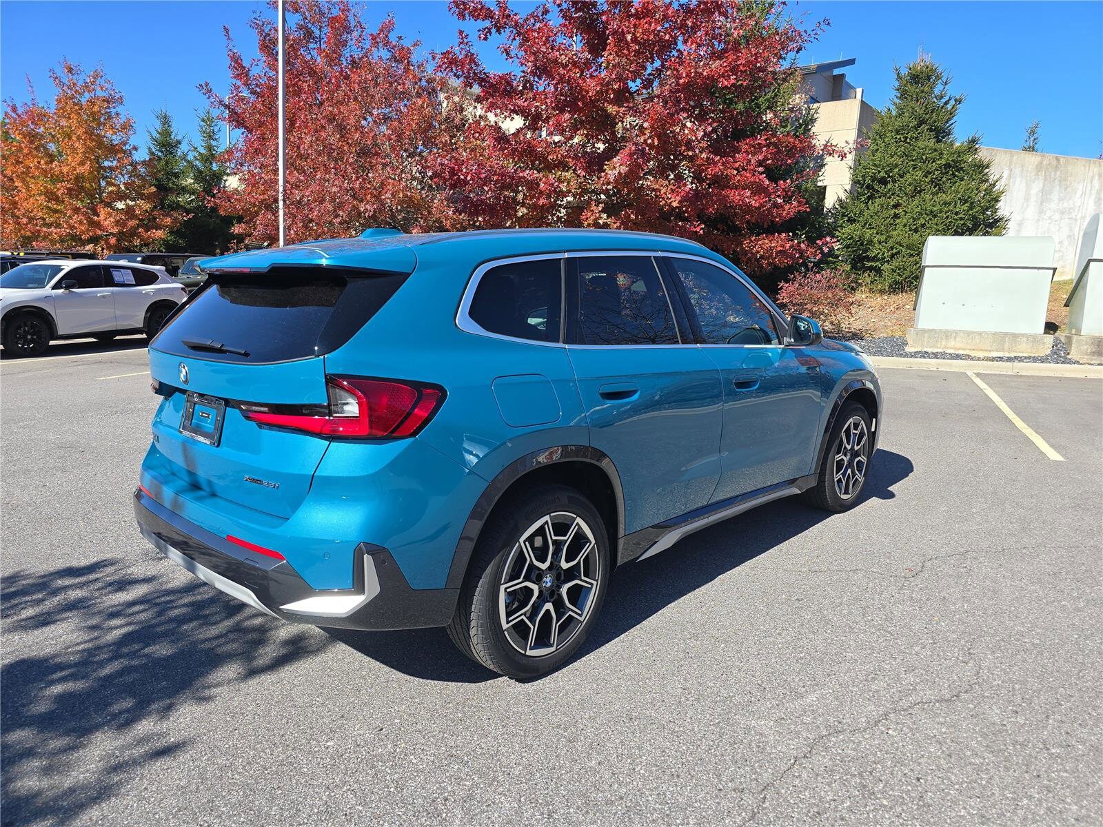 2025 Bmw X1 XDrive28i photo 2