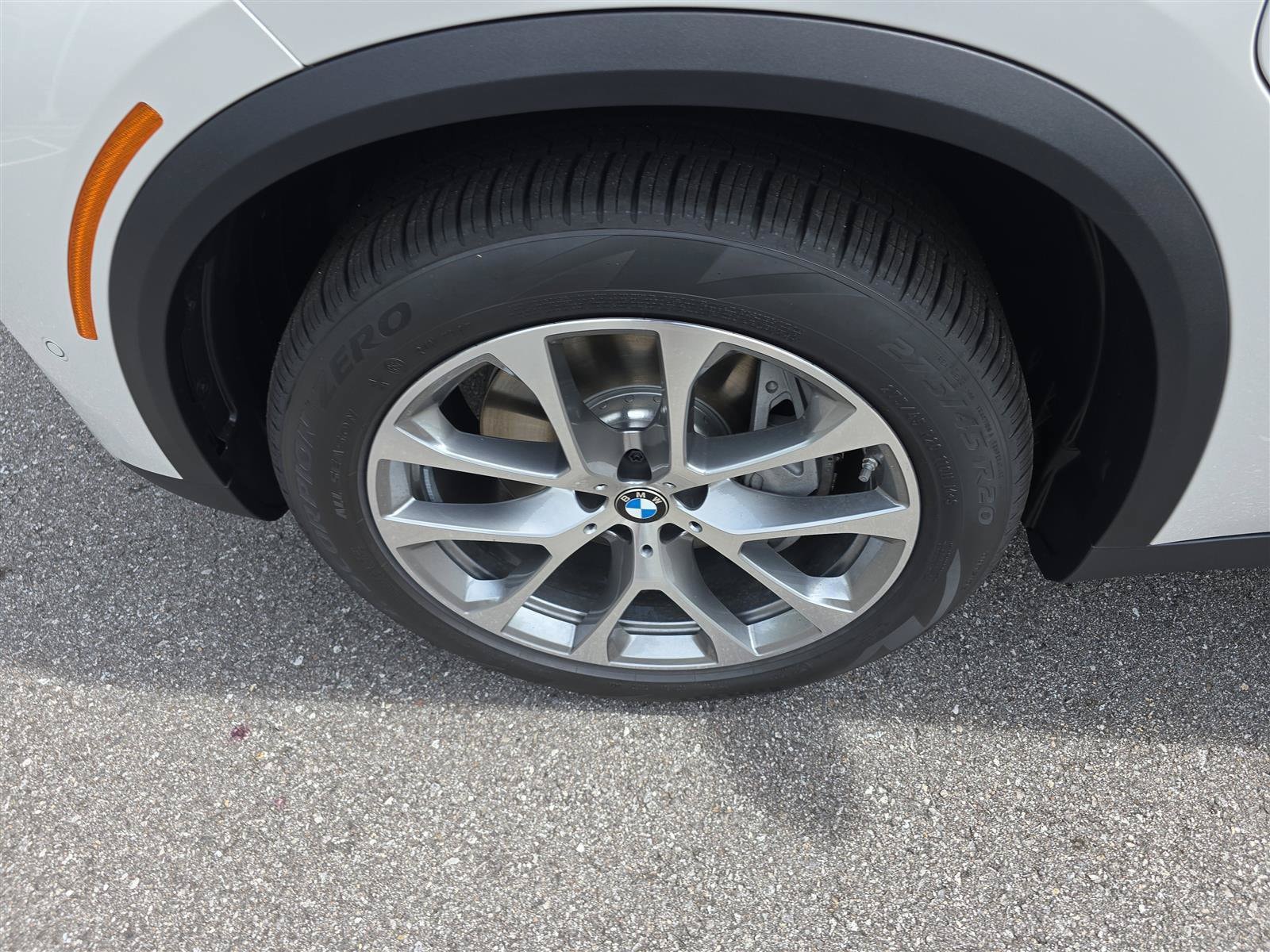 2026 BMW X5 50e - Photo 11