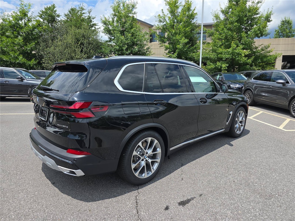 New 2026 BMW X5 PHEV SUV