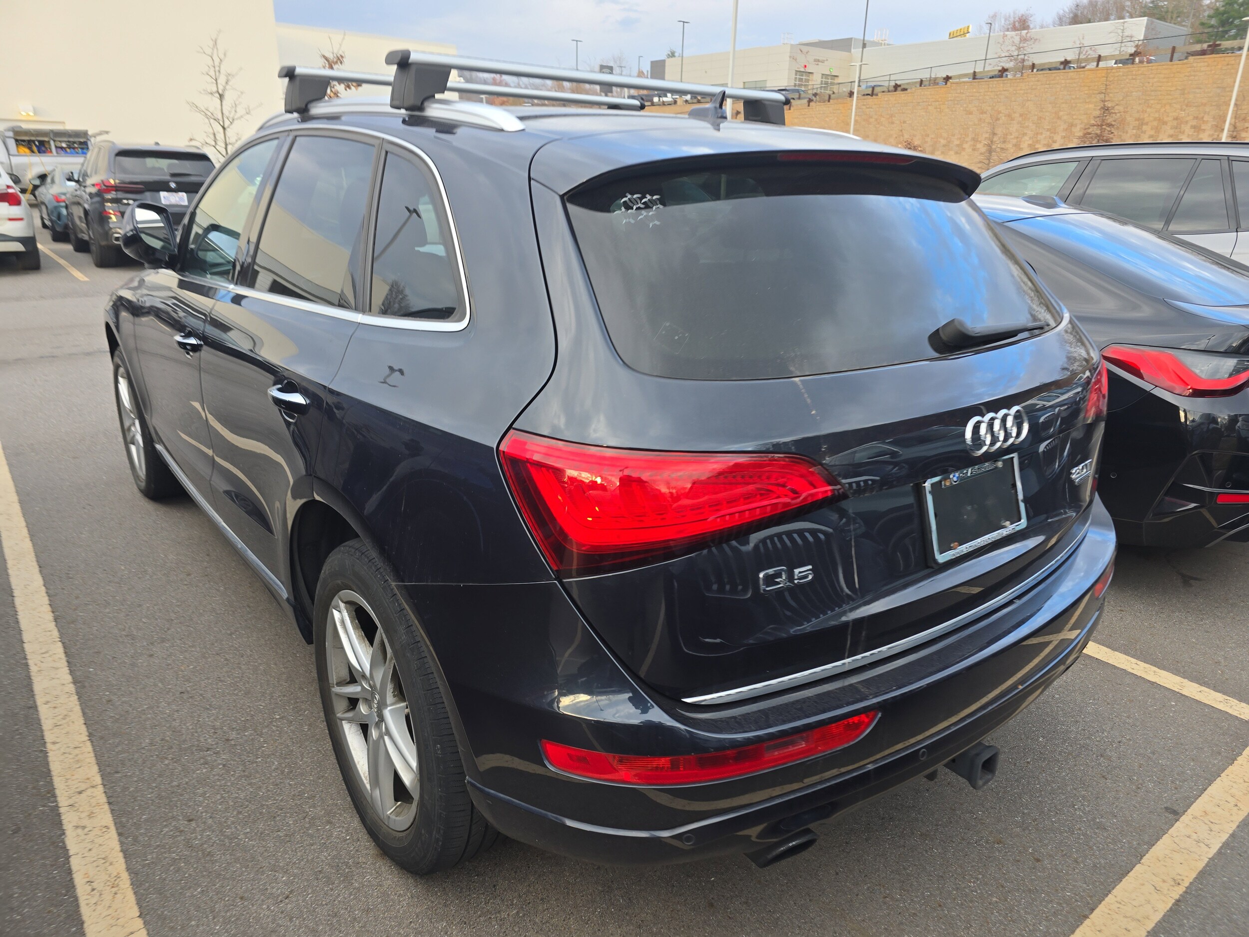2016 Audi Q5 2.0T Premium Plus photo 2