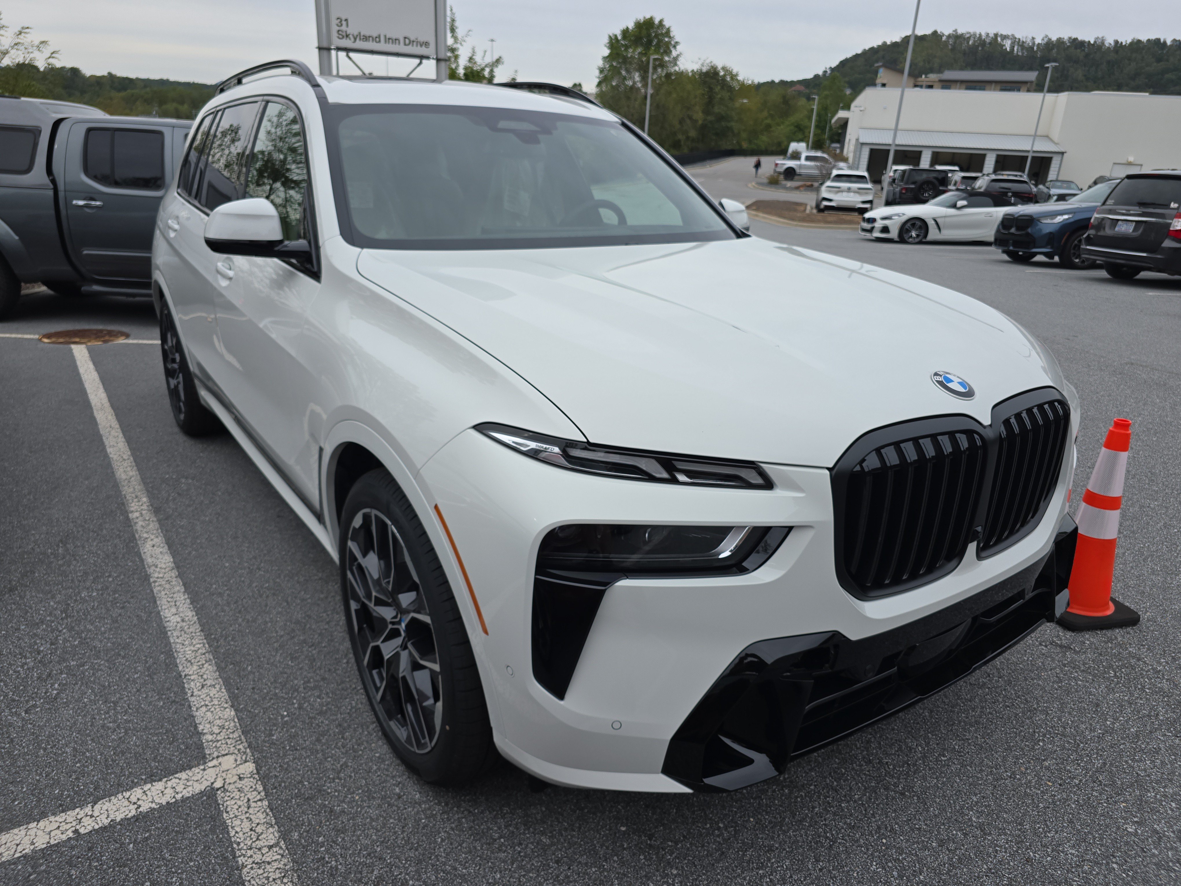 2027 BMW X7 xDrive40i SUV