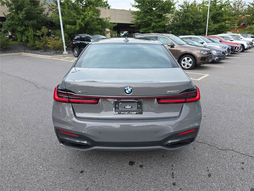 Used 2022 BMW 7 Series 740i xDrive Sedan