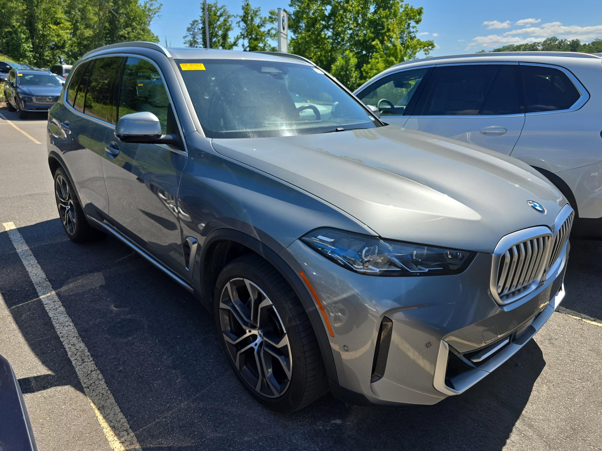 2024 BMW X5 xDrive40i's photo