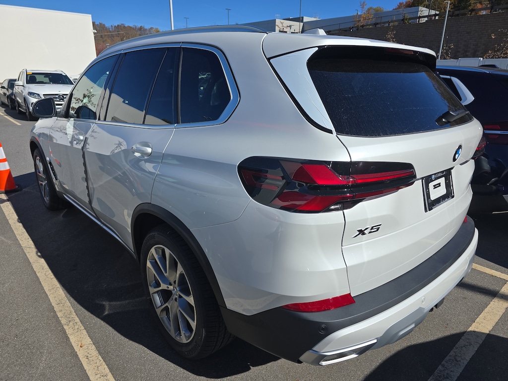 New 2026 BMW X5 SUV