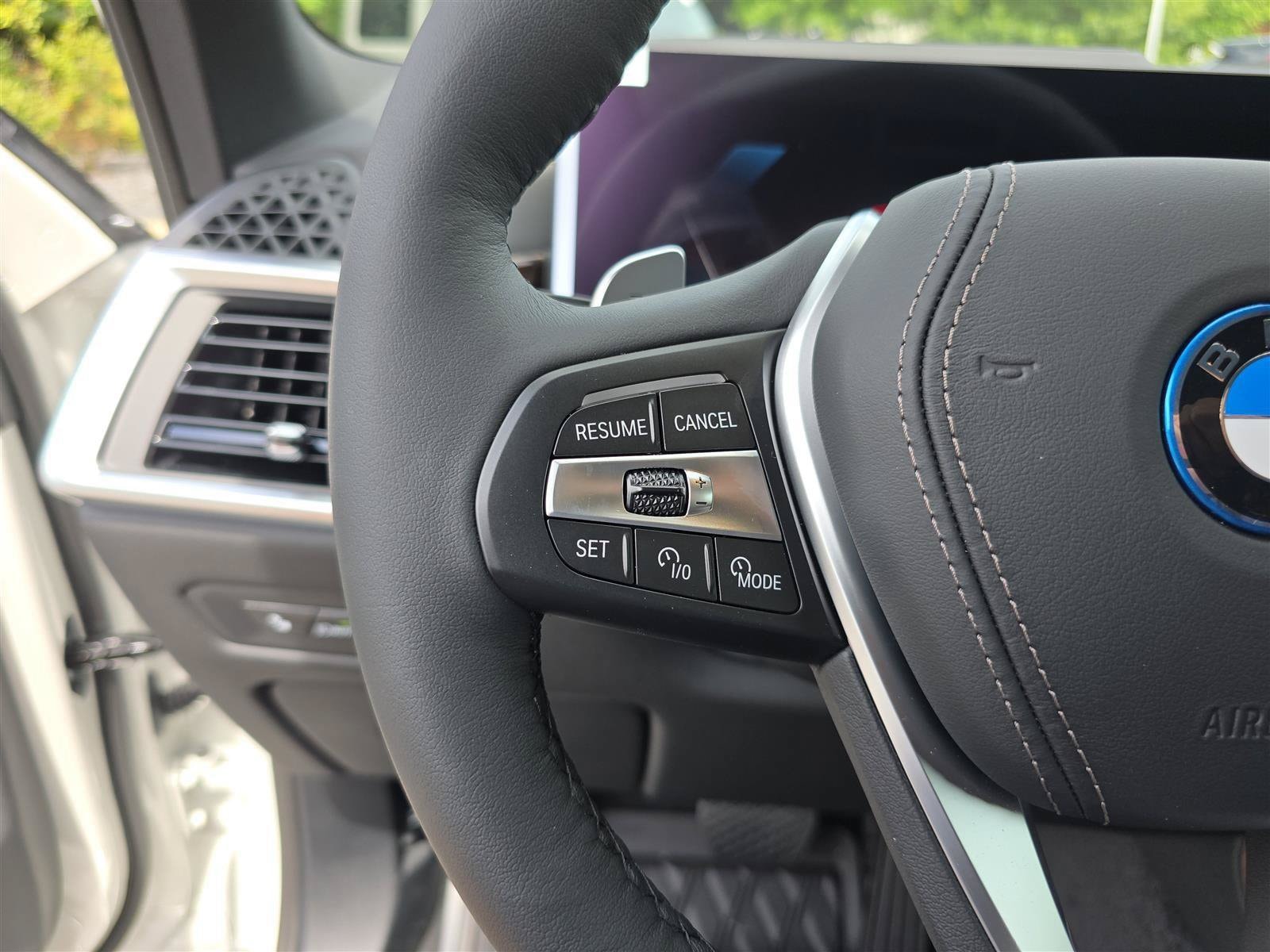 2026 BMW X5 50e - Photo 36