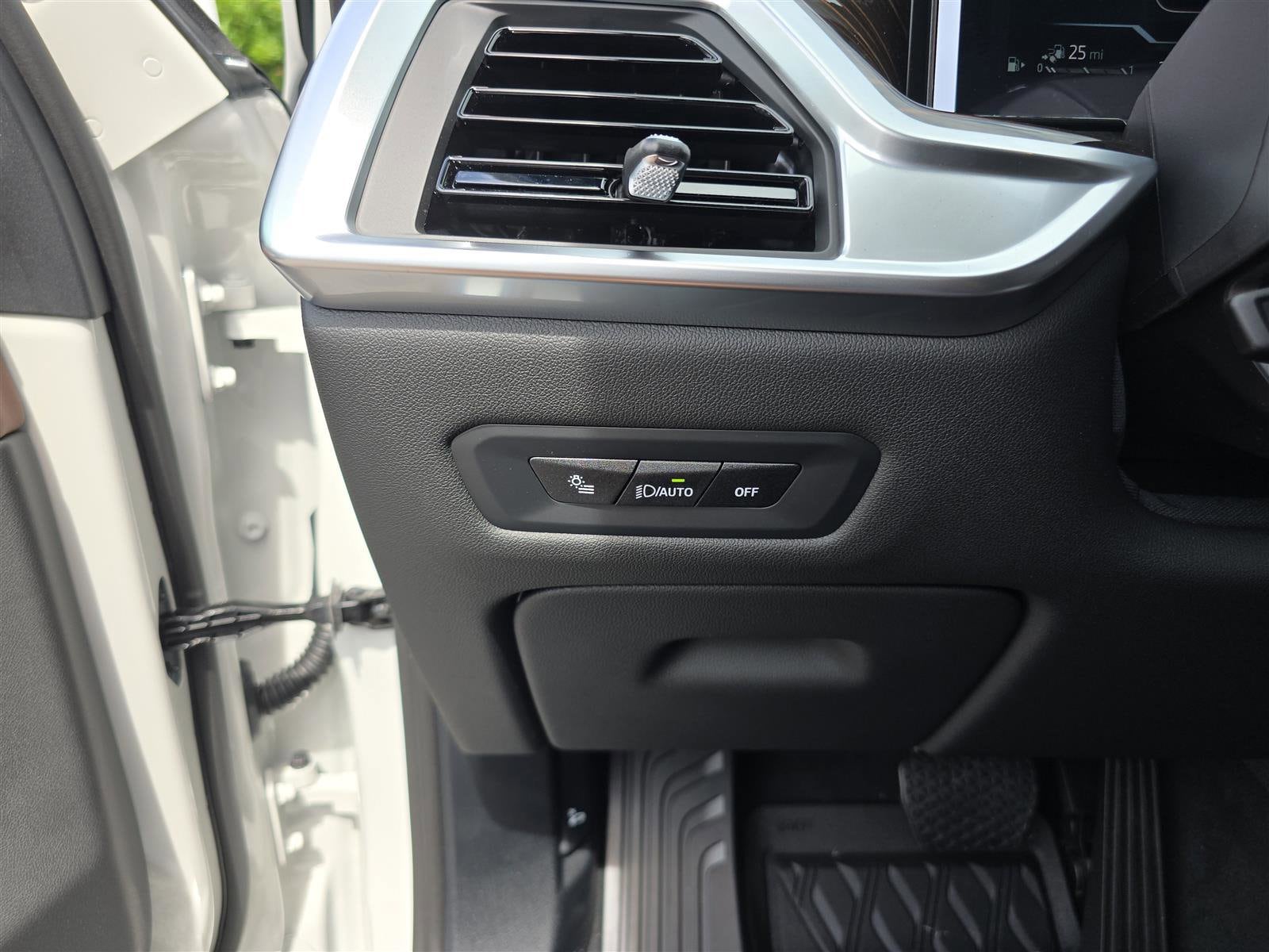 2026 BMW X5 50e - Photo 37