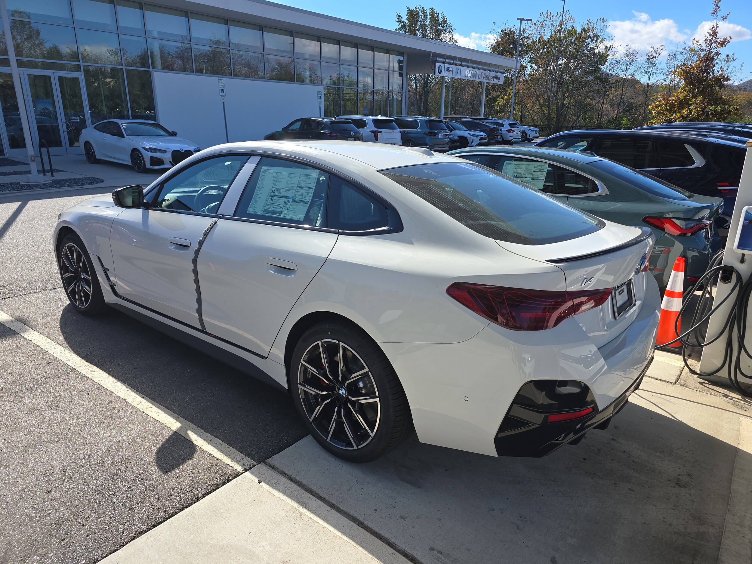 2025 Bmw i4 xDrive40 photo 2