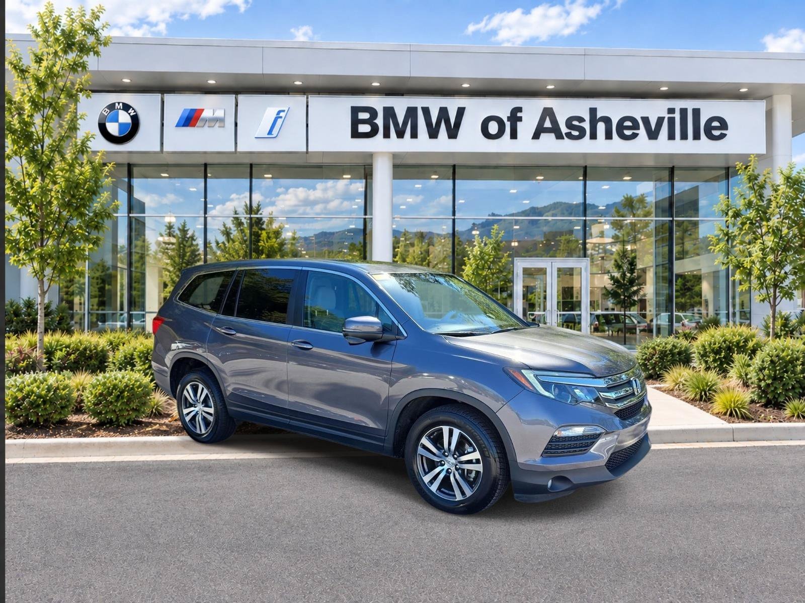 Gray (Modern Steel Metallic) 2016 Honda Pilot SUV / Crossover All-Wheel Drive 6-Speed Automatic