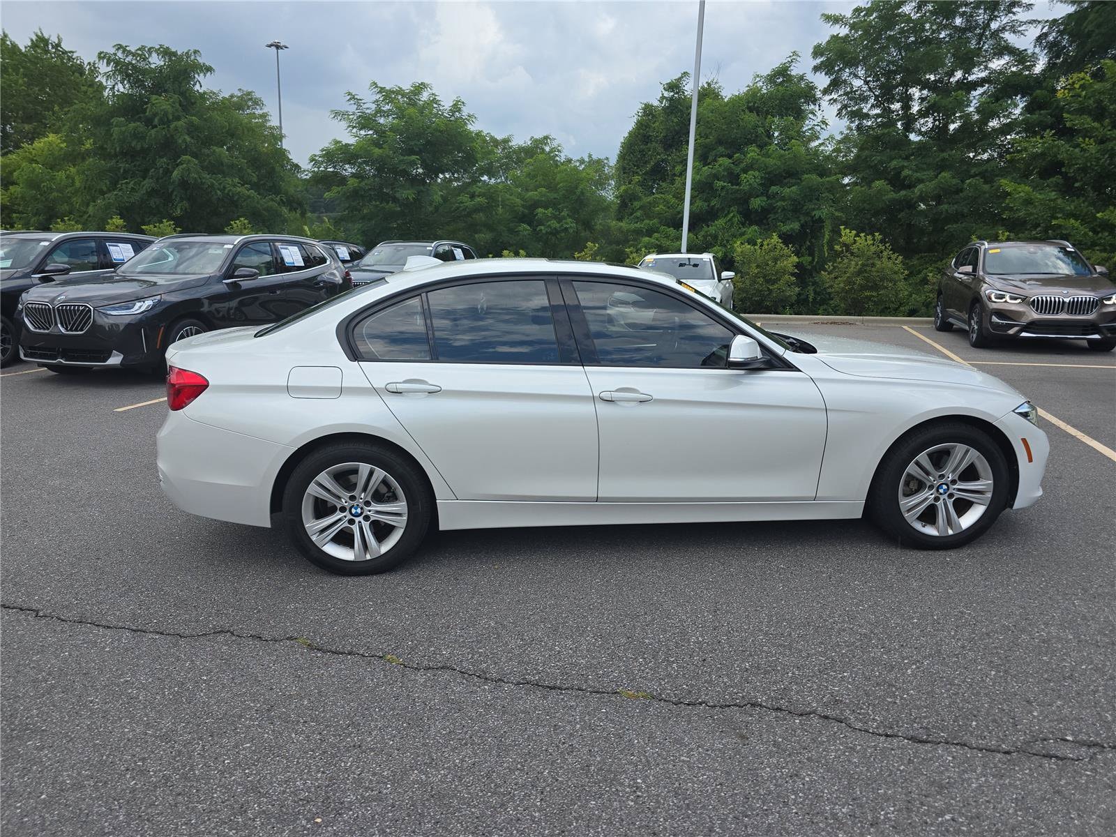 Used 2016 BMW 3 Series 328i with VIN WBA8E3C52GK502971 for sale in Arden, NC