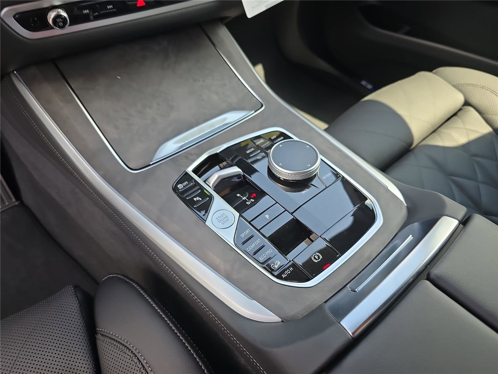 2026 BMW X5 40i - Photo 31