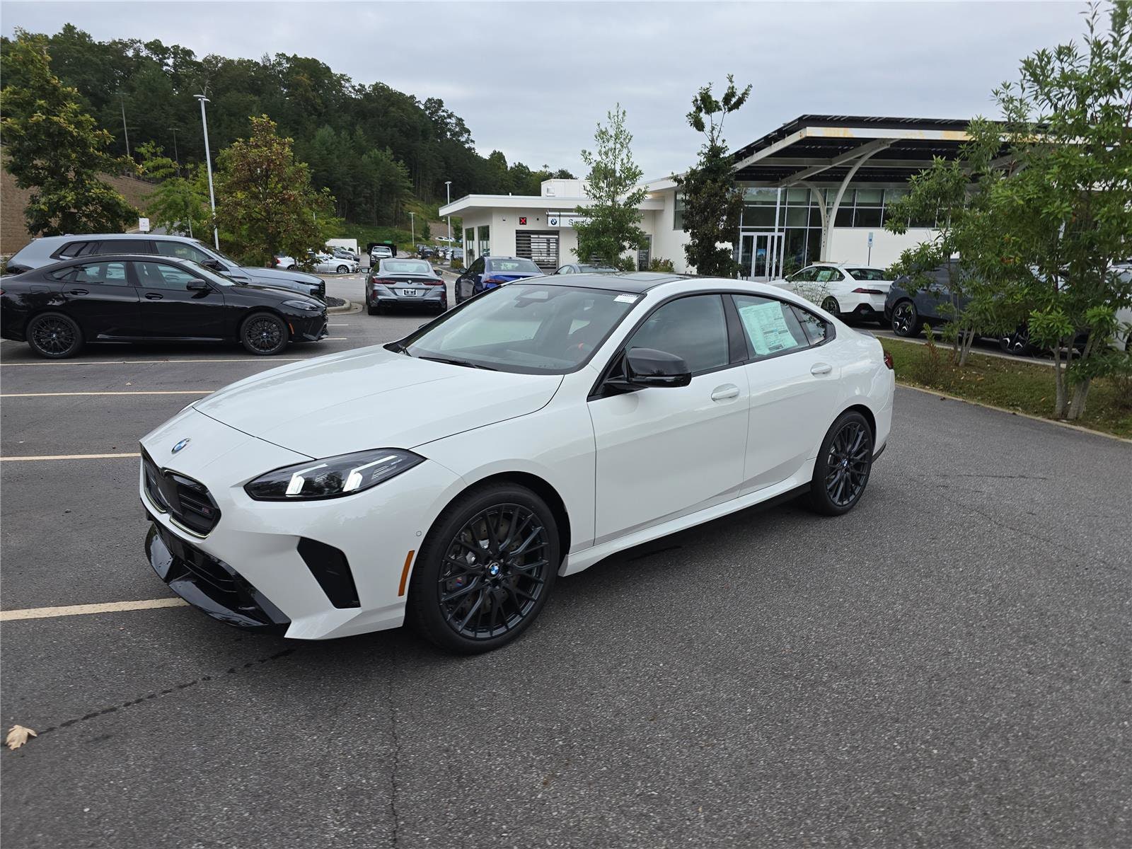2026 BMW 2 Series M235 - Photo 8