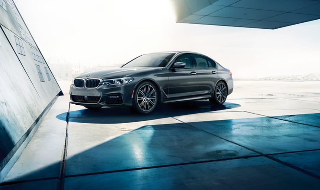 2017 BMW 5 Series.jpg