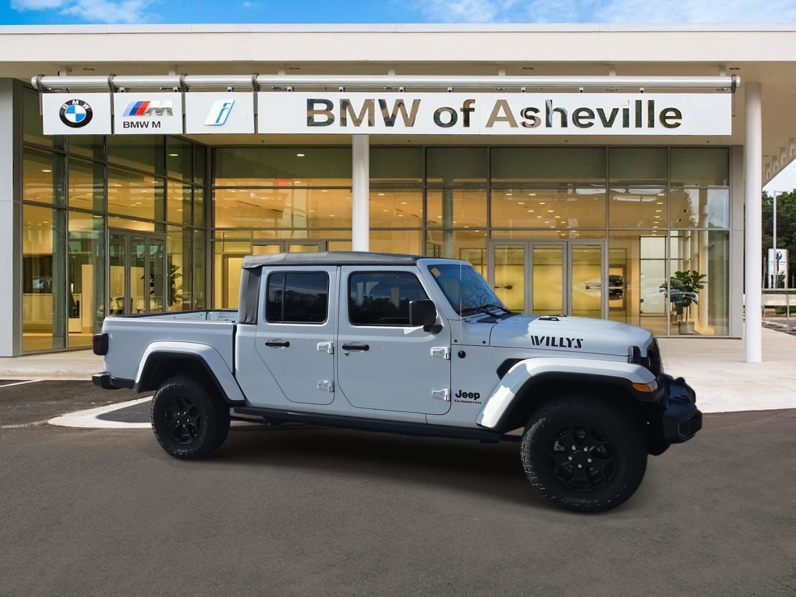 2021 Jeep Gladiator WILLYS SPORT's photo