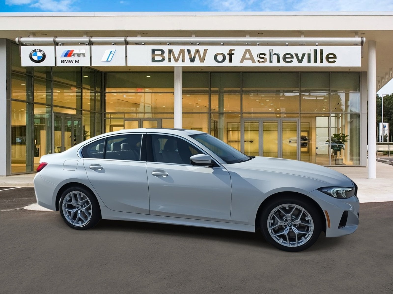 2026 BMW 3 Series 330i's photo