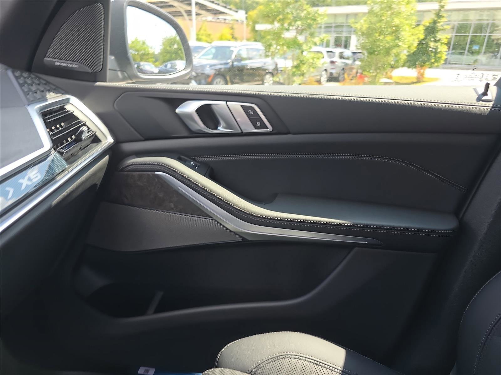 2026 BMW X5 40i - Photo 25