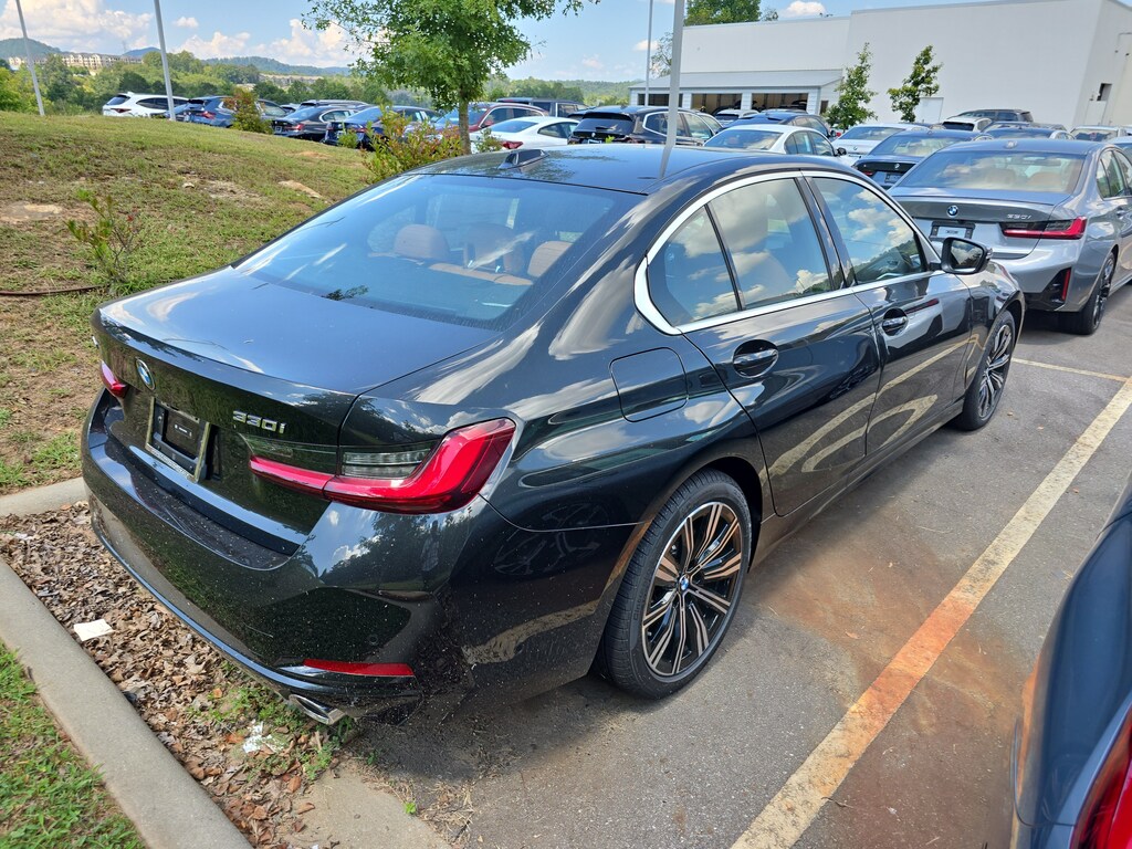 New 2026 BMW 330i Sedan