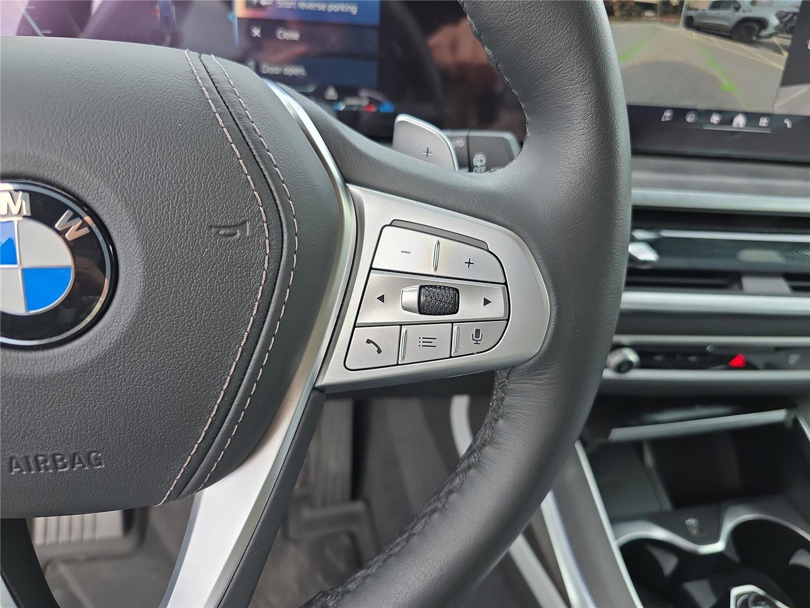 2026 BMW X7 40i - Photo 31