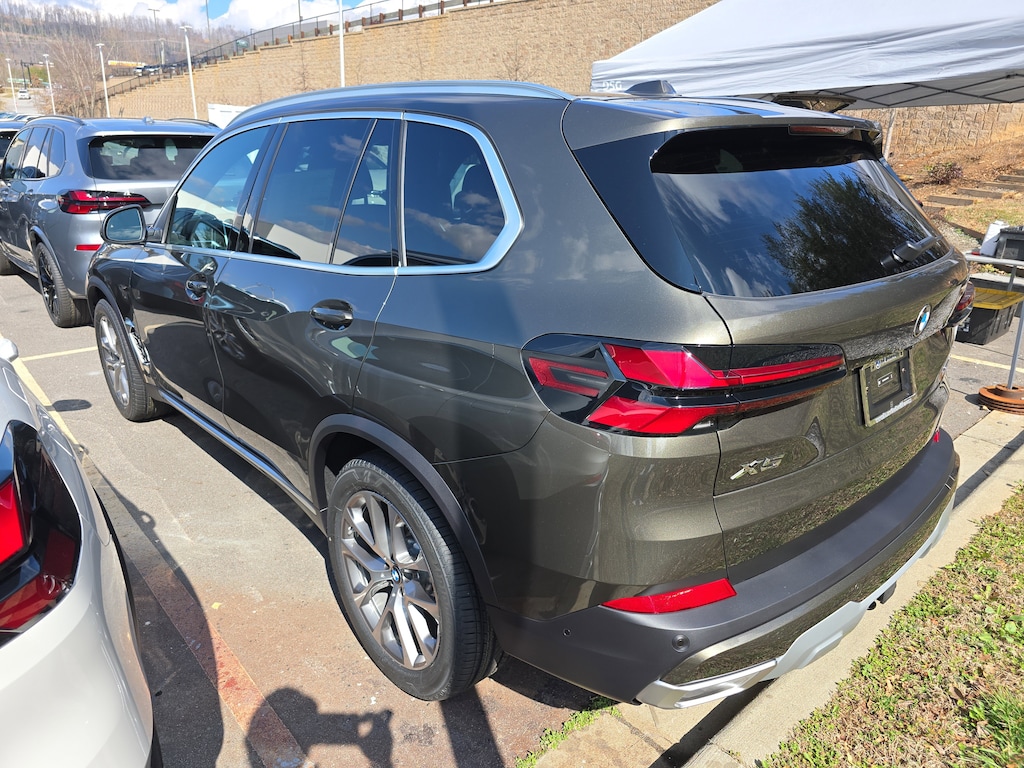 New 2026 BMW X5 SUV