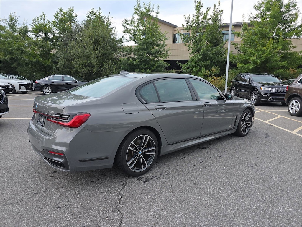 Used 2022 BMW 7 Series 740i xDrive Sedan