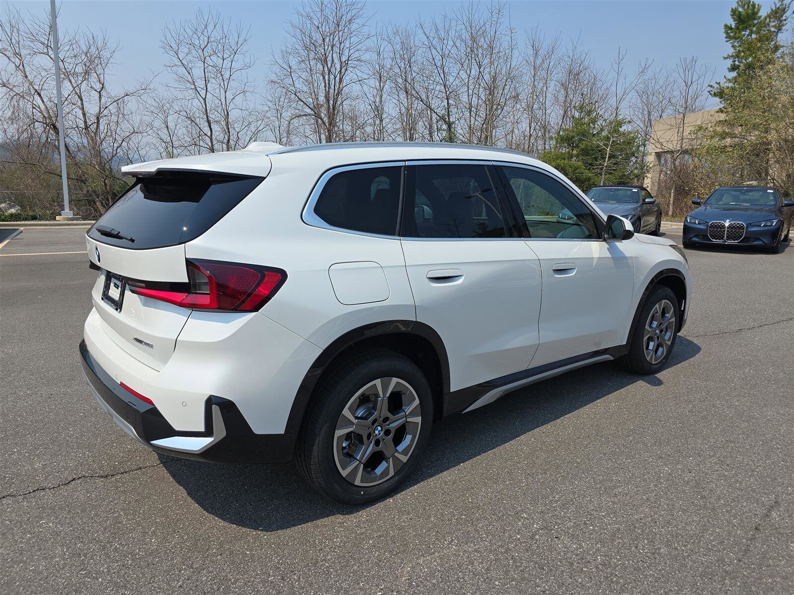 2025 Bmw X1 X1 xDrive28i photo 3