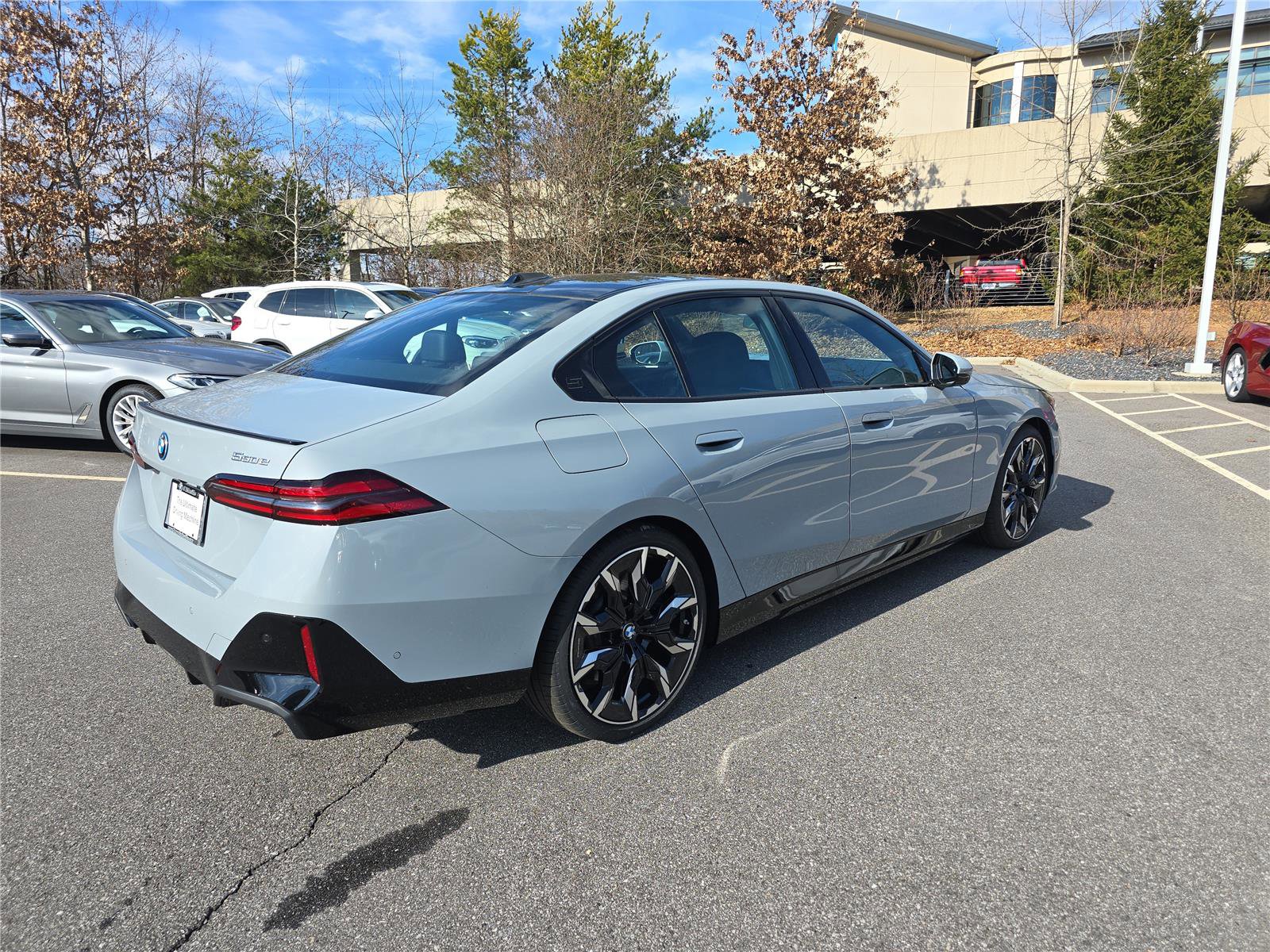 2026 BMW 5 Series 550e - Photo 3