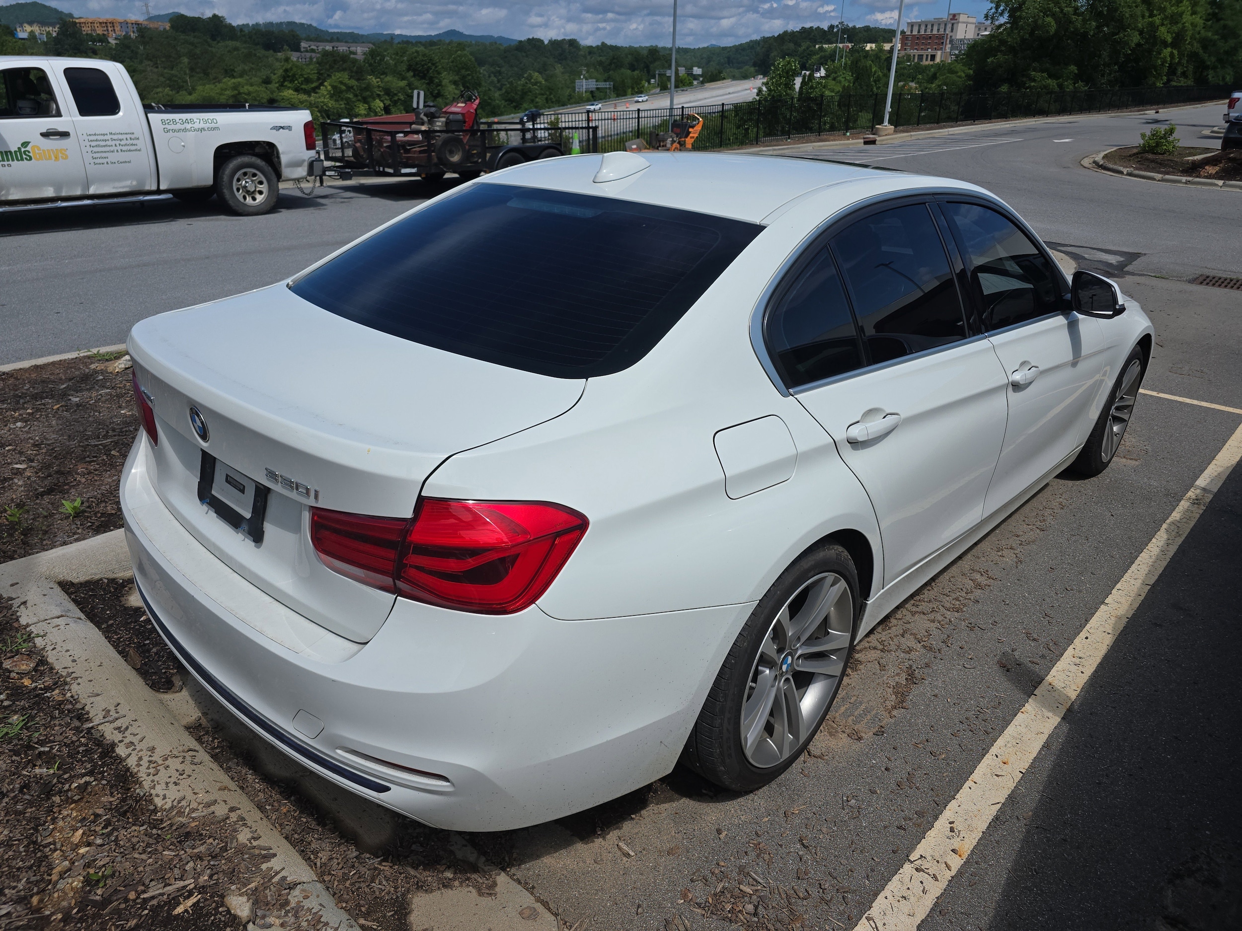 Used 2018 BMW 3 Series 330i with VIN WBA8D9C57JA608092 for sale in Arden, NC