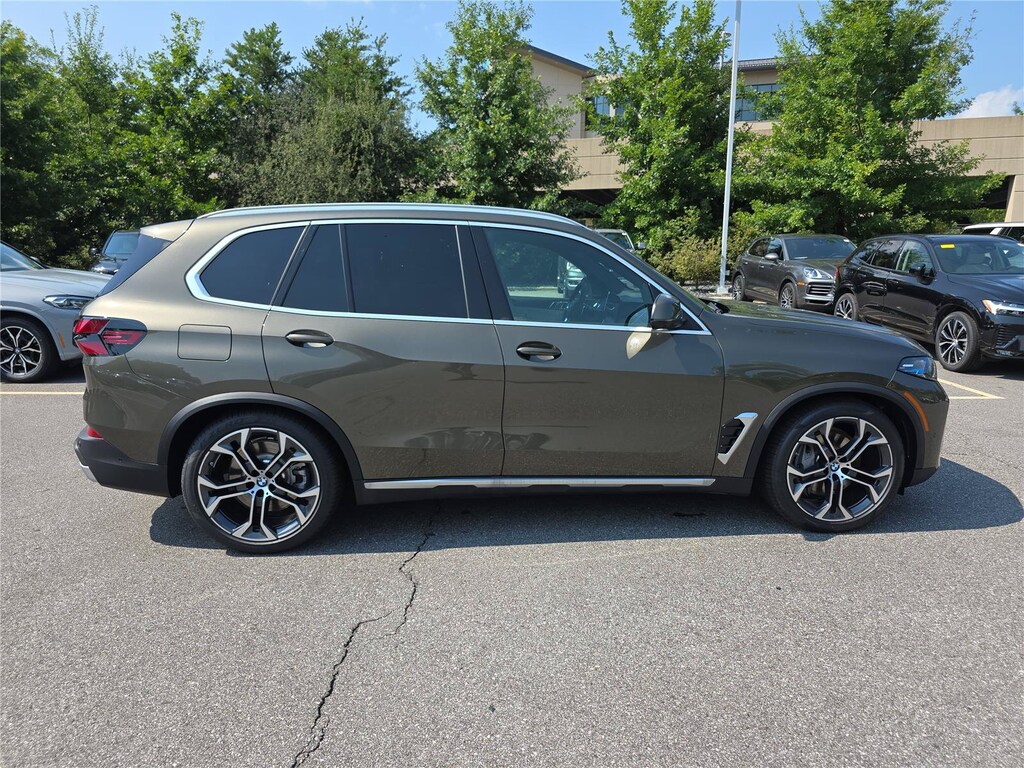New 2026 BMW X5 PHEV SUV