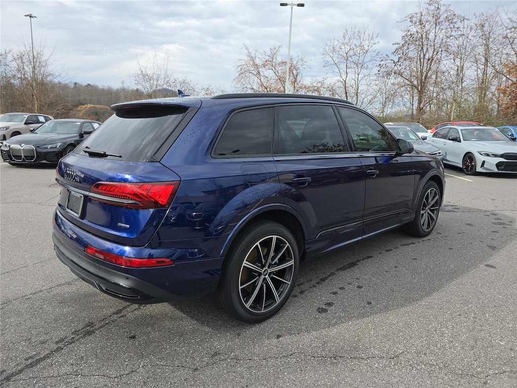 Used 2022 Audi Q7 55 Premium Plus SUV