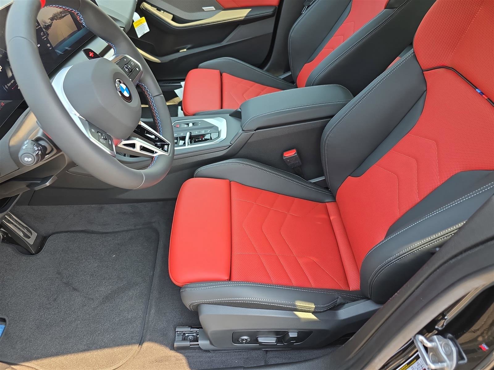 2025 BMW 2 Series M235 - Photo 23