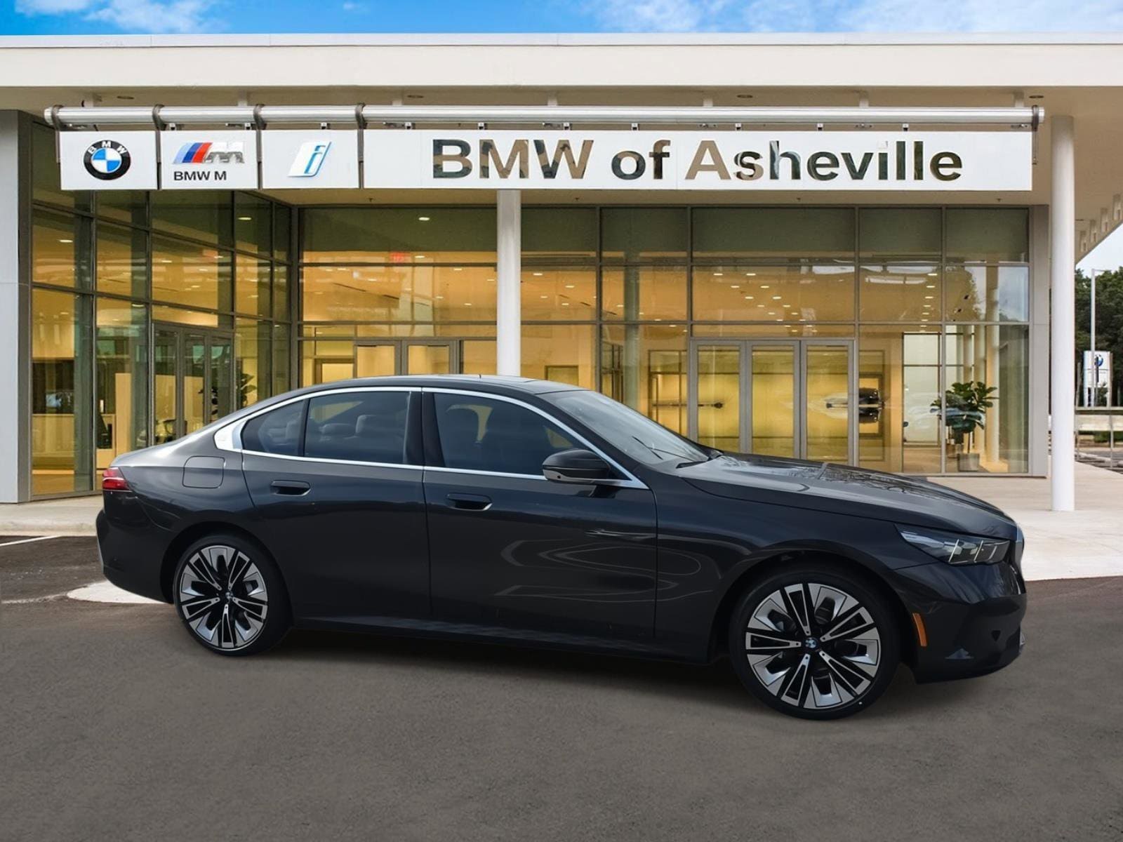 2026 BMW 5 Series 530i's photo