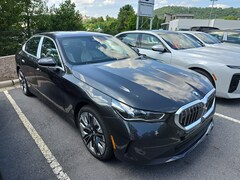 2027 BMW 530i Sedan
