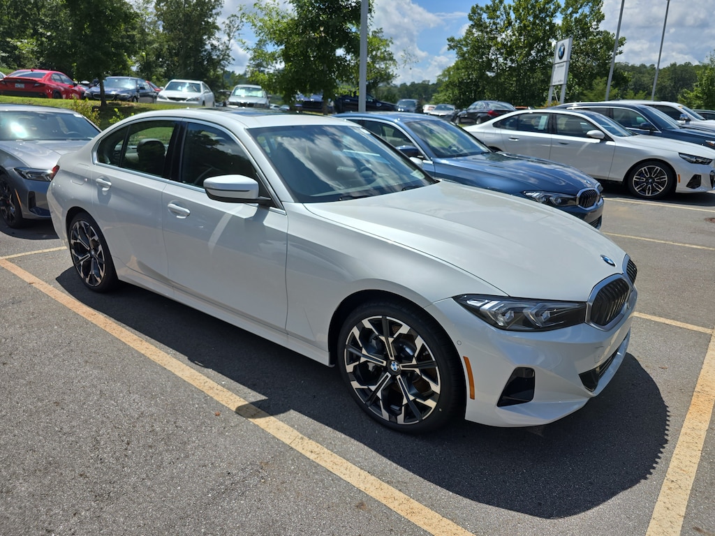 New 2026 BMW 330i Sedan