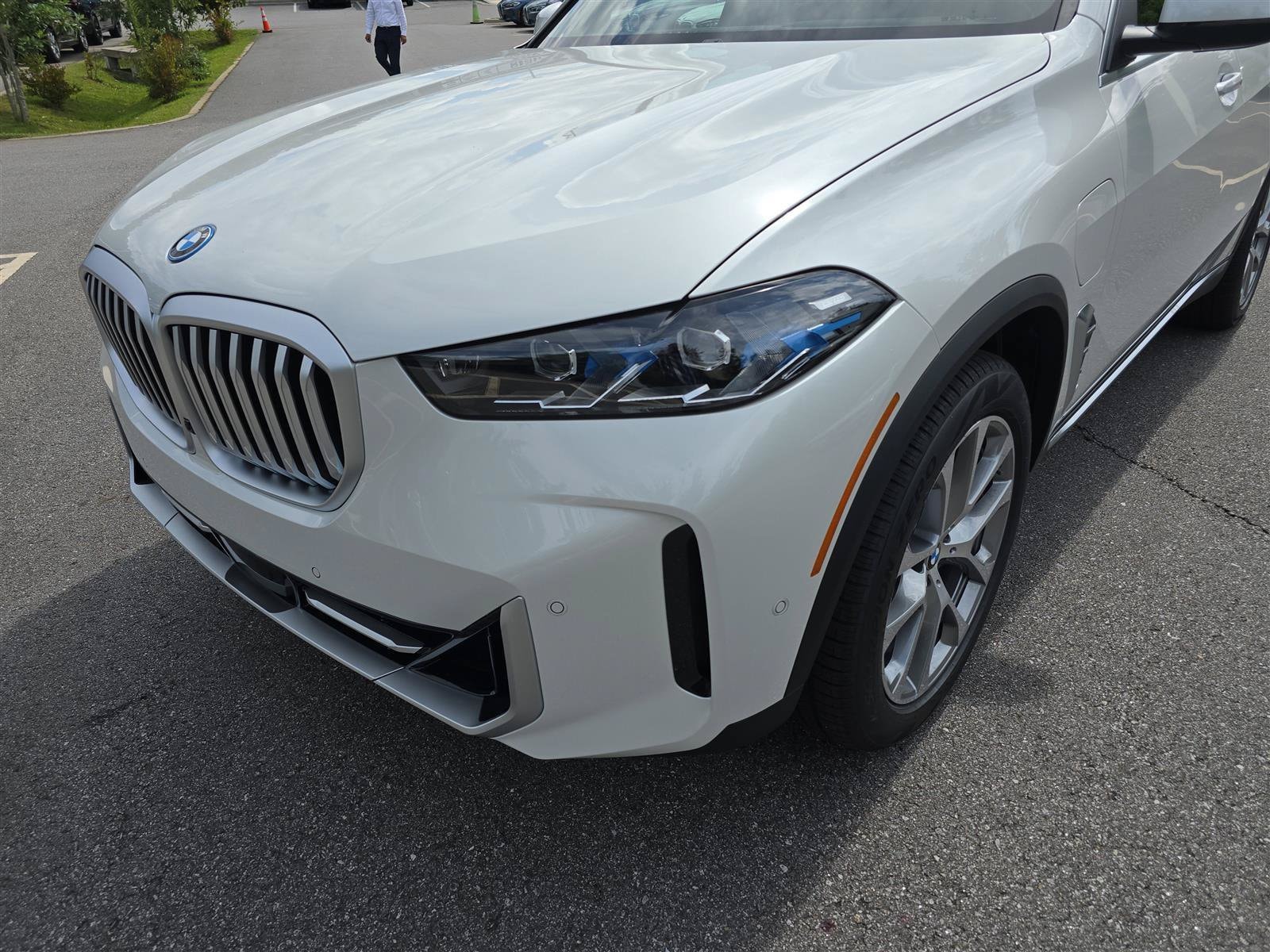 2026 BMW X5 50e - Photo 10