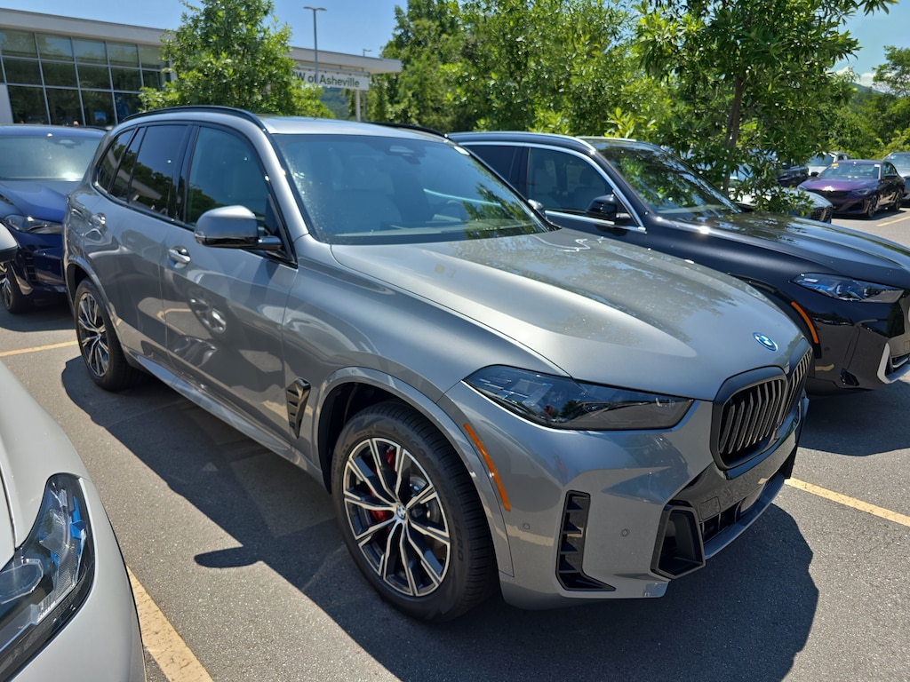 New 2026 BMW X5 PHEV SUV