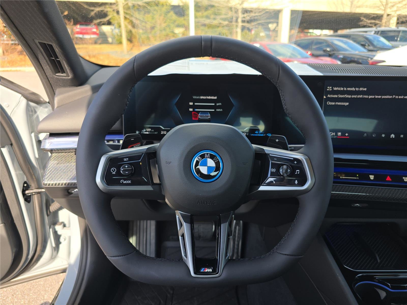 2026 BMW 5 Series 550e - Photo 29