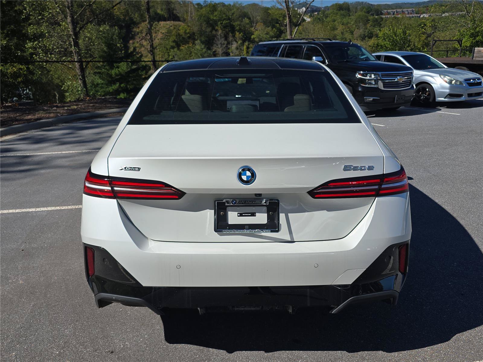 New 2027 BMW 5 Series 550e xDrive Sedan