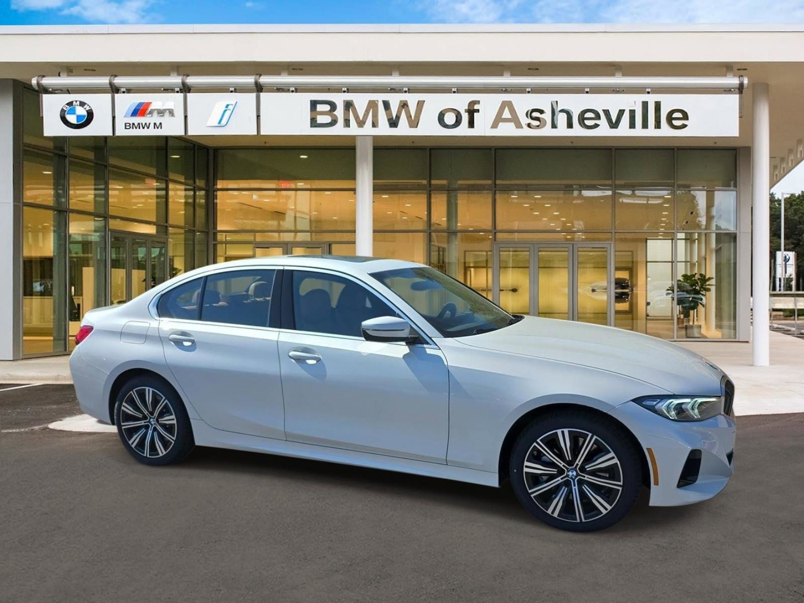 2026 BMW 3 Series 330i xDrive Sedan's photo
