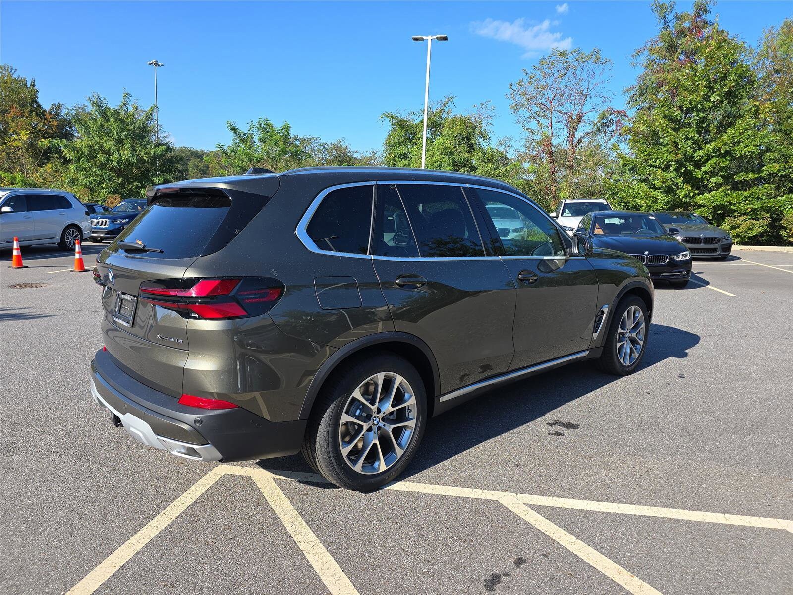 2026 Bmw X5 xDrive50e photo 3